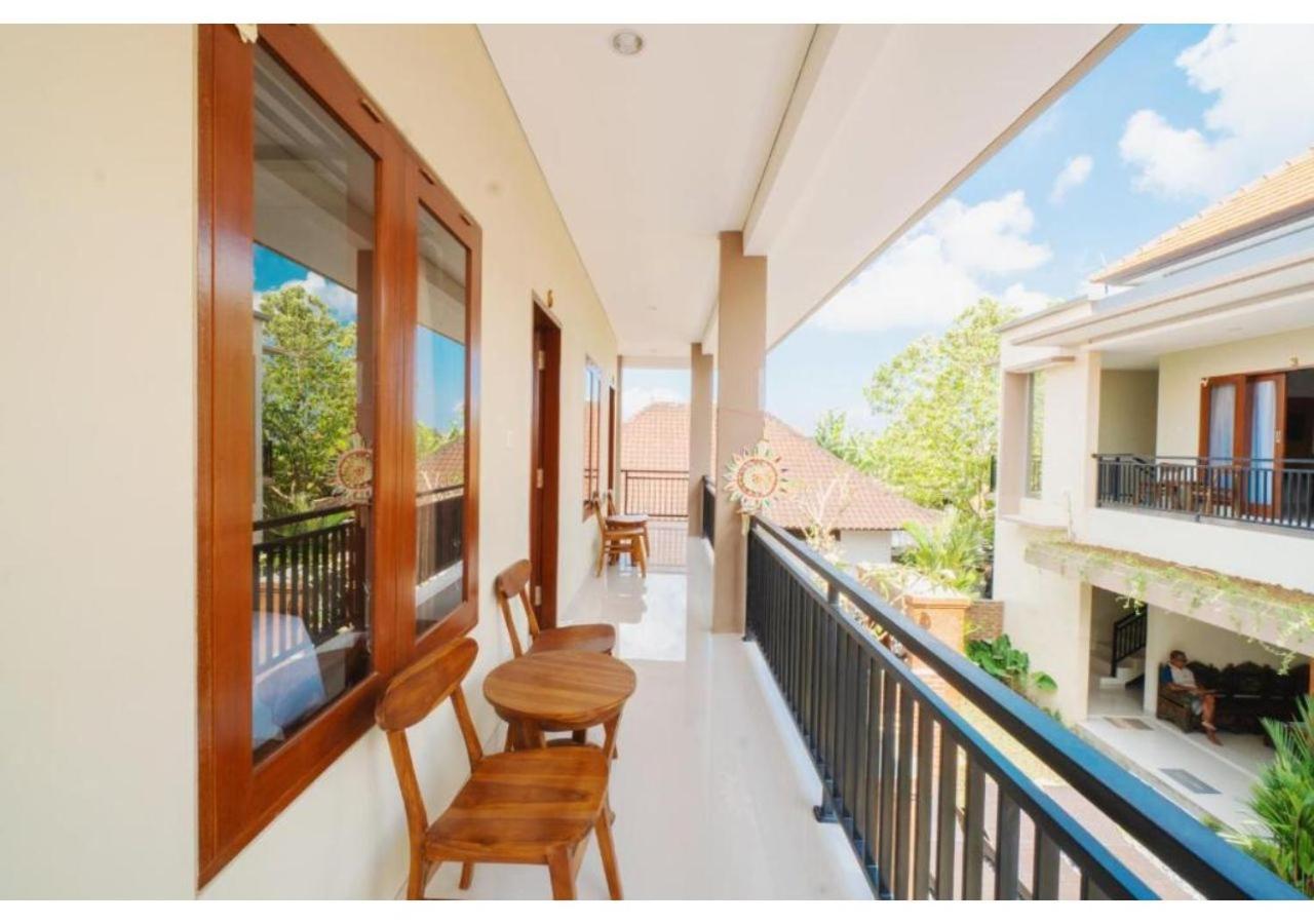 Komala Homestay Чангу Екстер'єр фото